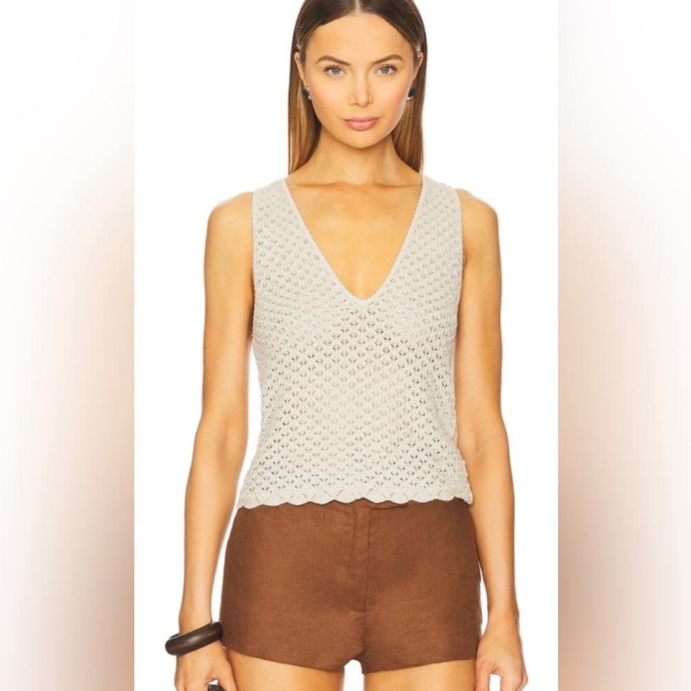 Alice and Olivia Annalise Crochet Women's Top in Oatmeal size Small